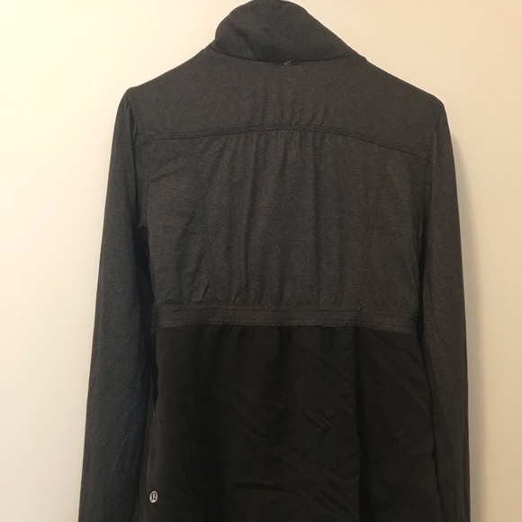 Lululemon reversible jacket - Picture 4 of 6